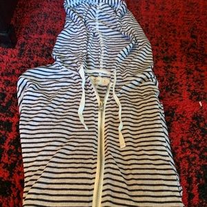 ❤️3/$20❤️ Hollister black and white zip up